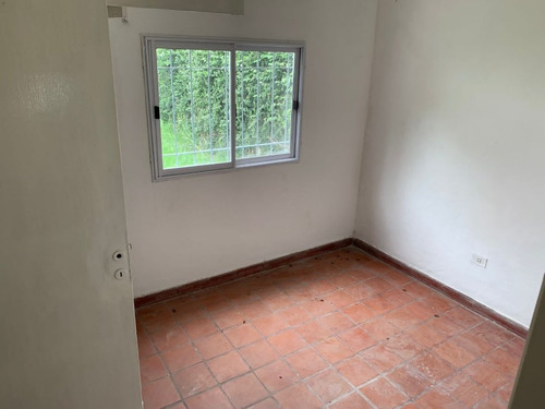 Imagen 6 de 12 de Casa En Venta En Moron Sur