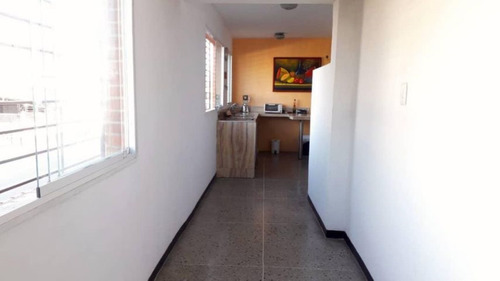 Imagen 25 de 30 de Apartamentos En Venta Zona Centro Barquisimeto 22-13818 +m
