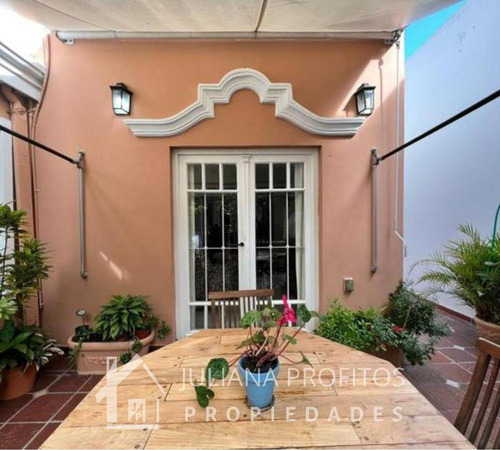 Casa De 4 Ambientes En Quilmes Oeste