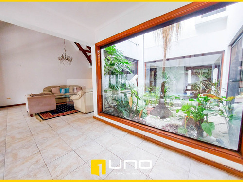 Imagen 10 de 19 de Casa En Alquiler, Barrio Equipetrol, Santa Cruz, Bolivia