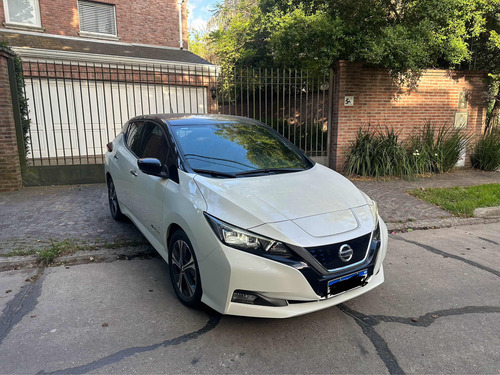 Nissan Leaf Exclusive