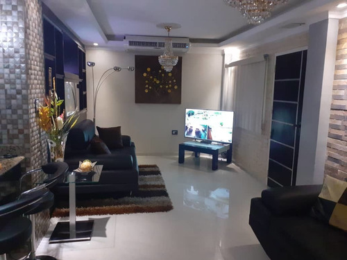 Imagen 4 de 14 de Townhouse En Venta Urb. Andrés Bello Fm*