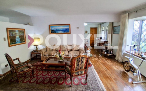 Oportunidad Única En Las Hualtatas, Vitacura Oriente