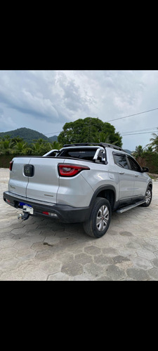 Fiat Toro 1.8 16v Freedom Flex 4x2 Aut. 4p