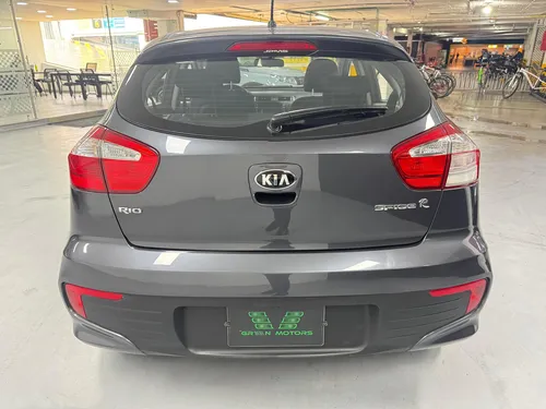 Kia Rio Spice R At (financiación Disponible)