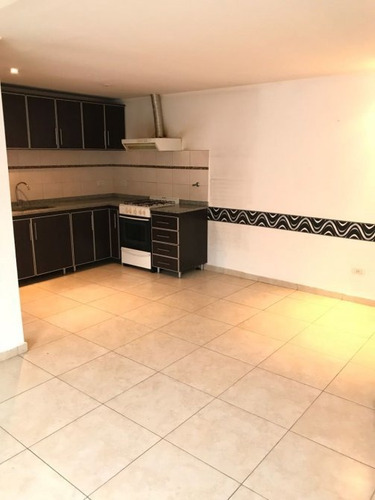 Imagen 3 de 11 de Duplex 3 Ambientes En Petit Casuarinas 3