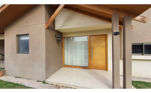 Venta Casa 3d-3b En Condominio, Los Andes