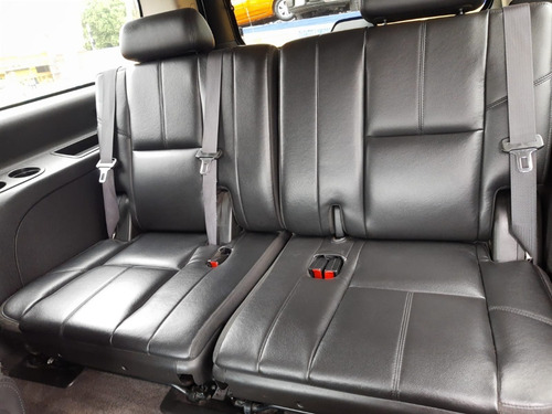 Imagen 10 de 14 de 2011 Chevrolet Suburban Lt