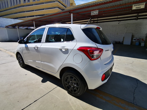 Imagen 4 de 9 de Hyundai Grand I 10 Tm Hb Gl 2018