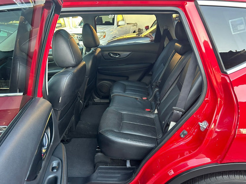 Nissan X-trail 2017 Exclusive 4x4 7