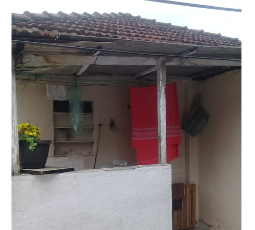 Vendo Casa Em Santos Com Edícula Nos Fundos Em Terreno 10x25