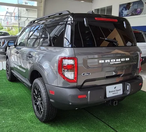 Ford Bronco Badlands 2025
