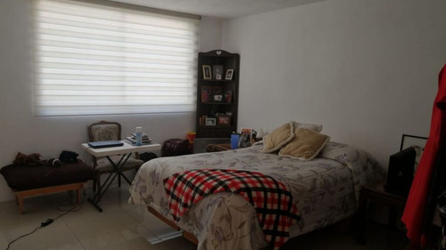 Casa En Venta, Ubicada En Bosques De Tabasco 12-lote 11, Mz 003, Hab Bosques De Mexico, Tlalnepantla, Cerca De Cch Naucalpan, Am05