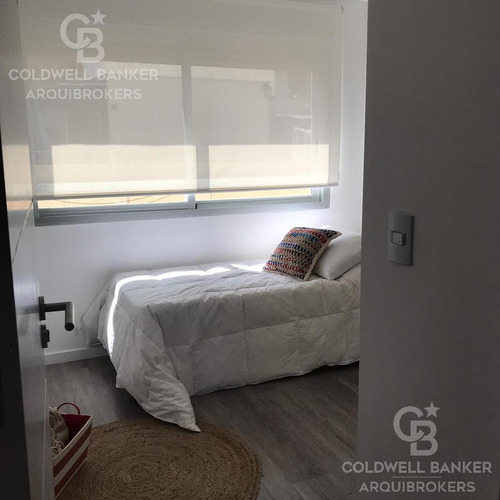 Imagen 4 de 14 de Apartamento De 2 Dormitorios En Venta En Centro Equipado