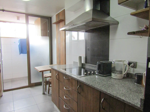 Bello Departamento En Tranquilo Sector (3d / 2b)