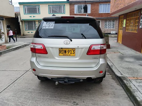 Toyota Fortuner 2.7l 4x4