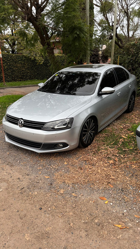 Volkswagen Vento 2.0 Sportline Tsi 200cv Bi-xenon