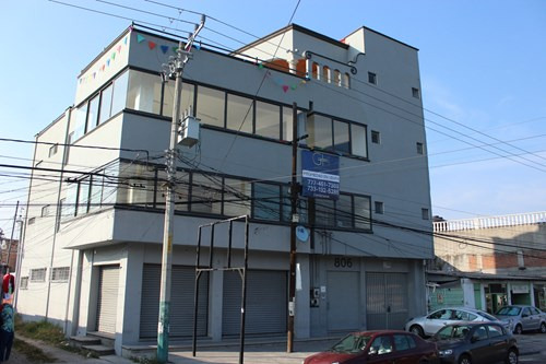 Edificio Con Uso Comercial Ideal Para Franquicias En Acatlipa, Morelos