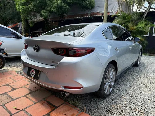 Mazda 3 2.0 Grand Touring At