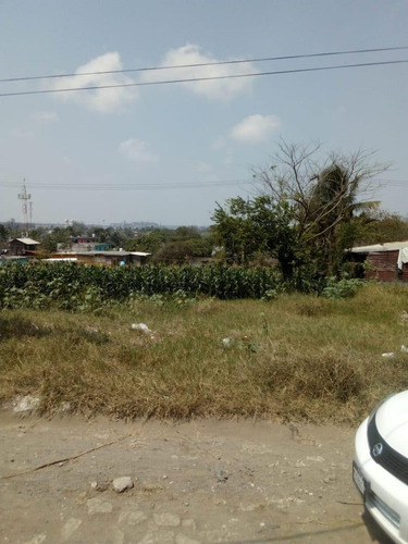 Terreno Habitacional En Venta En Agrícola Industrial, Veracruz, Veracruz