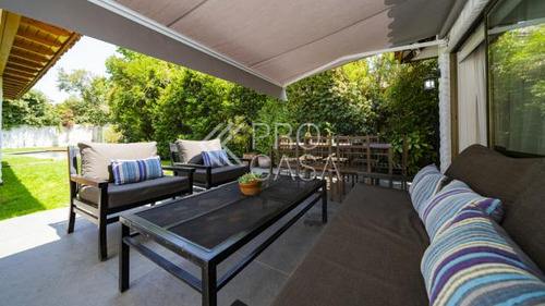 Casa Vende/jardin La Dehesa