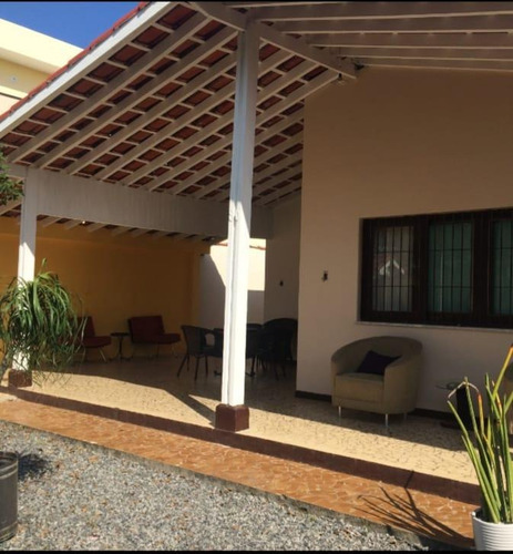 Imagem 5 de 15 de Casa Para Venda Em Itanhaém, Cibratel I, 3 Dormitórios, 1 Suíte, 2 Banheiros, 4 Vagas - It083_2-1156415