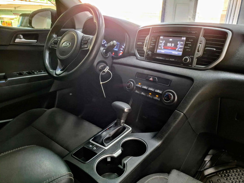 Kia Sportage 2.0 LX 4X2 16V FLEX 4P AUTOMÁTICO