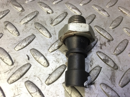 Sensor Presión Aceite Detall Chevrolet Tornado 1.8 Std 04-11 (Usado)
