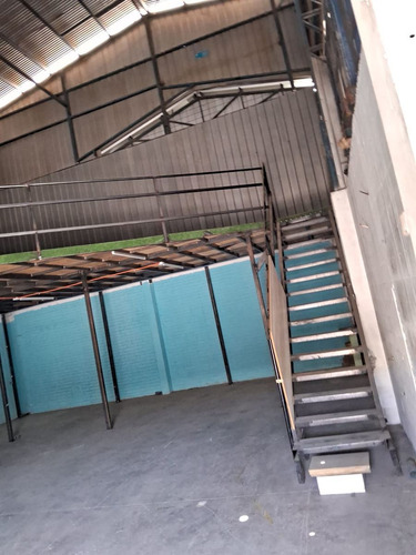 Arriendo Bodega 180 M2 Taller- Acopio Metro Cerrillos