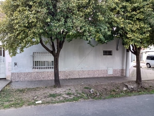 Imagen 2 de 17 de Casa Dos Dormitorios Zona Sur