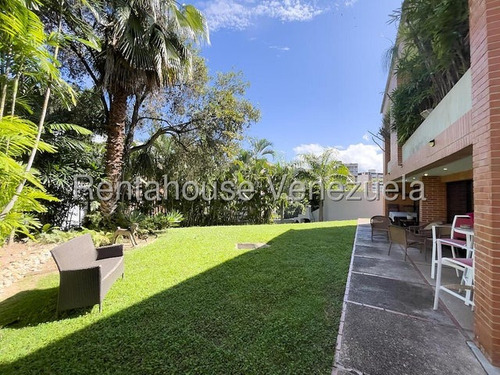 Espectacular Casa, Amplia Y Con Premio De Arquitectura En Santa Paula #25-10888 Ricardo Romero