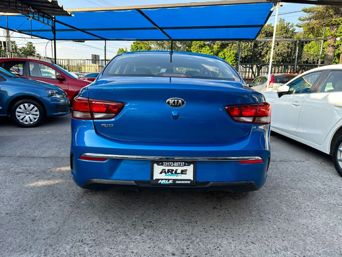 Kia Rio 1.6 Lx Sedan At