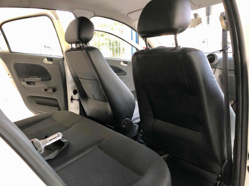 Imagem 8 de 10 de Vw Gol 1.0 2016 4 Portas Ar Cond E Direção Hid