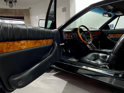 Imagen 4 de 15 de De Tomaso Pantera 1974