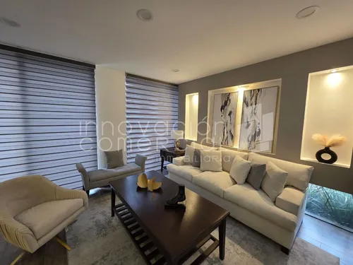 Casa En Renta En Altozano, Con 4 Recámaras, 4 Baños Y Fire Pit