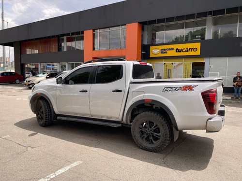 Nissan Frontier 2.5 Pro4X 4X4 At