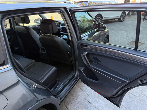 Volkswagen Tiguan 2.0 Tsi R-Line Dsg7