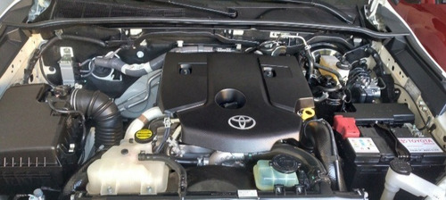 Toyota Hilux 2.8 Cd Srv Pack 177cv 4x2 2016