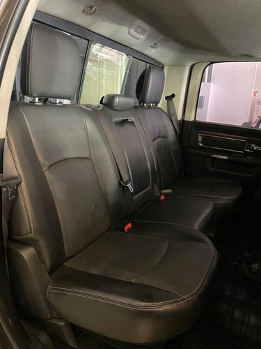Imagen 16 de 16 de Dodge Ram 1500 Laramie V8 4x4 2016