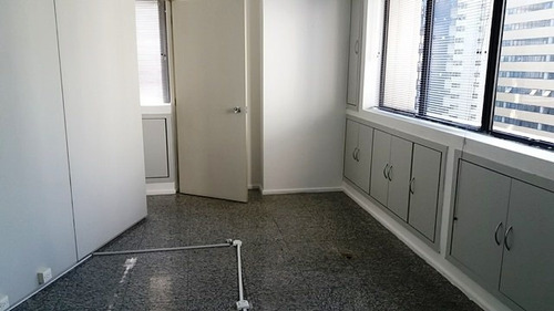 Imagem 1 de 10 de Jardim Paulista Com 02 Salas, 01 Vaga - Rua Batataes - Ic17232