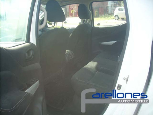 Nissan Np300 2.3 4x4 Dsl Se 2017 Jhvl36