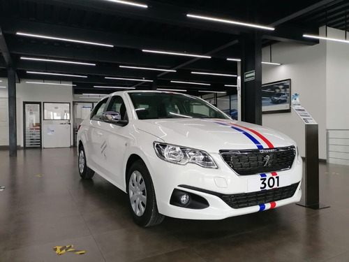 Imagen 1 de 9 de Peugeot 301 Active 1.6hdi 92hp Man 5vel (bandera)