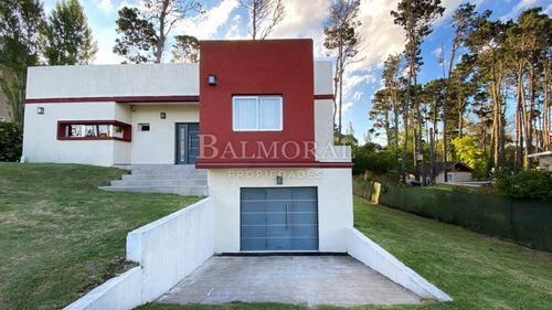 Avda Shaw Goleta Hercules 2200 Alamos - Casa 4 Amb 800m2 C/ Cochera-pinamar