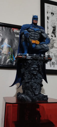 Figura Batman - Dc Multiverse