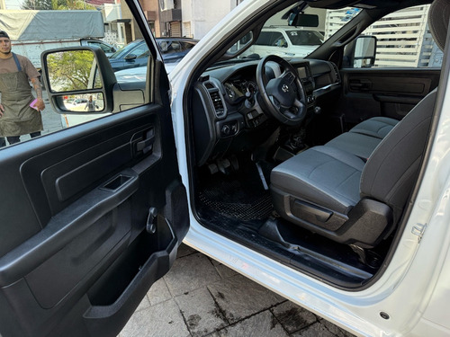 Ram4000 5.7 Chasis Cabina Pl 4x2 Mt 2024