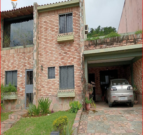 Quinta En Venta Urb. Parque Mirador 