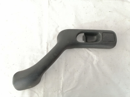 Moldura Manija Puerta Delant Izqda Vw Pointer 2p Mod 00-09