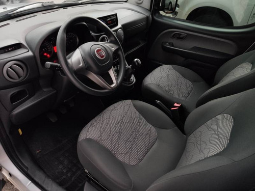 Fiat Doblo Essence 1.8 8v Completa