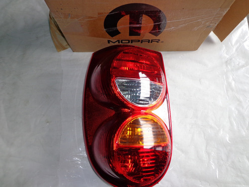 Stop Derecho Cherokee Liberty  2002 Original Mopar