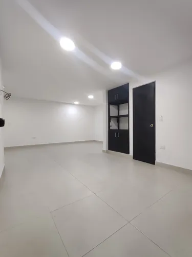 Casa-local En Venta En Caobos. Cod V30227